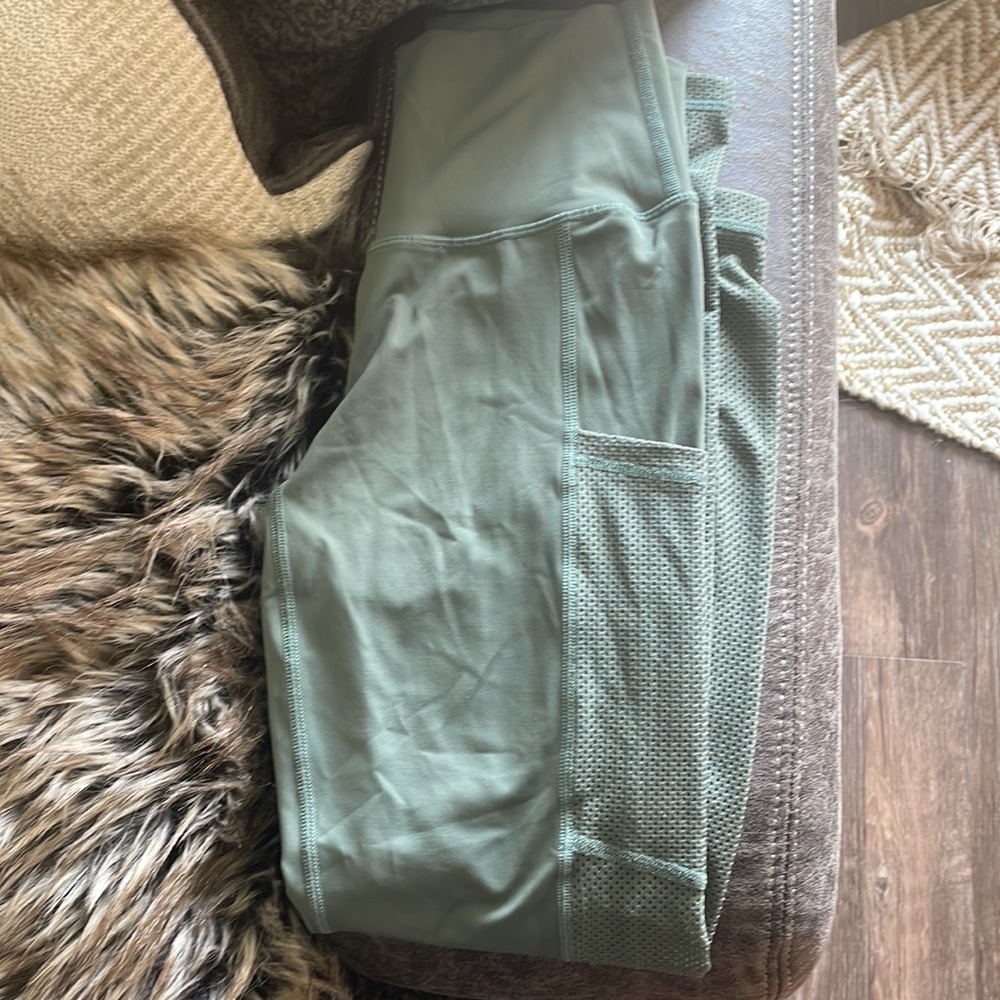 Aerie Real me mesh leggings
